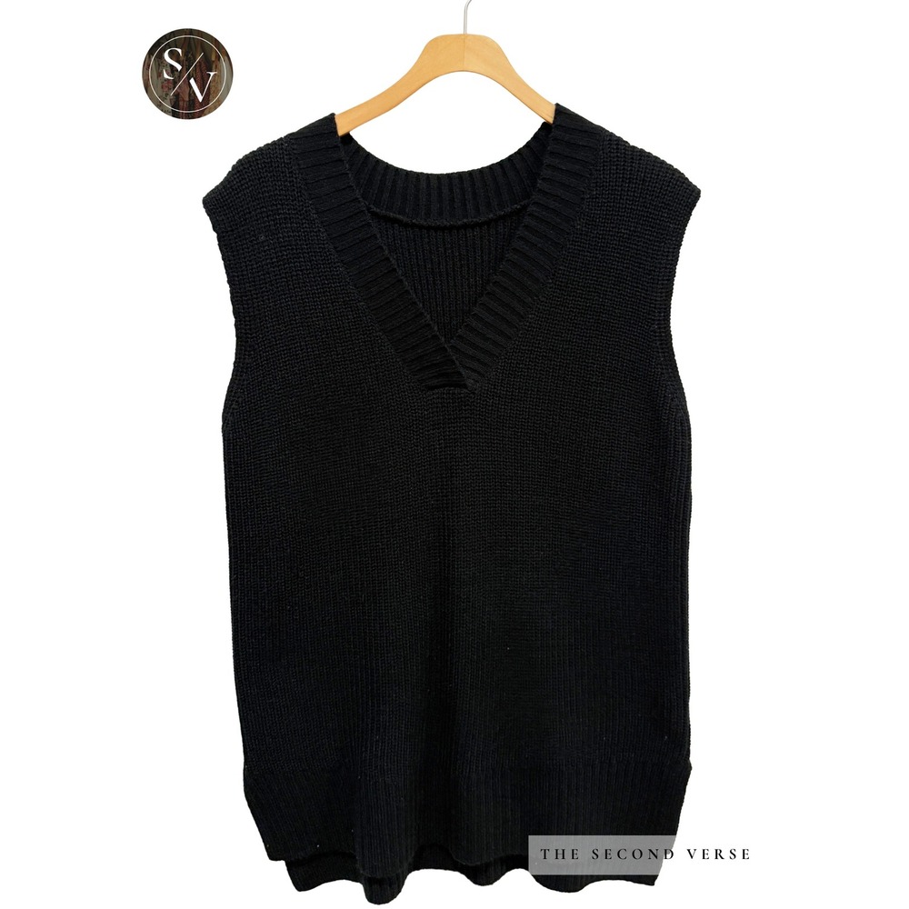 Minimalist Preppy Black V-Neck Sweater Vest Chunky Knit Pullover Top M